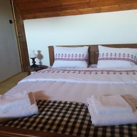 Casa Din Susani Calinesti  Værelse billede
